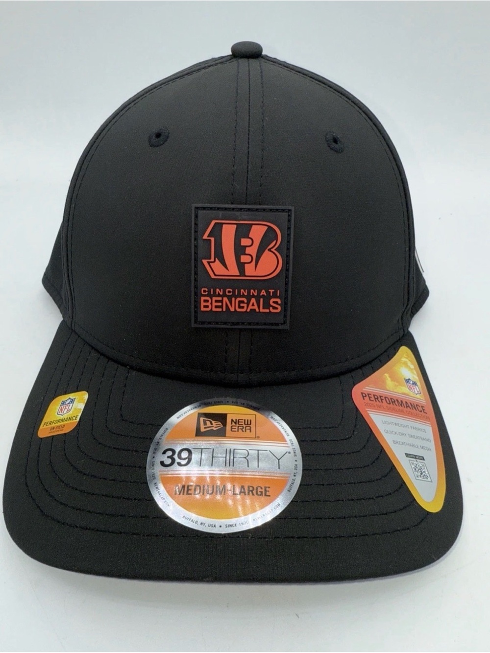 New Era 39Thirty Cincinnati Bengals NFL Sideline Fitted Hat Cap Black Size M/L